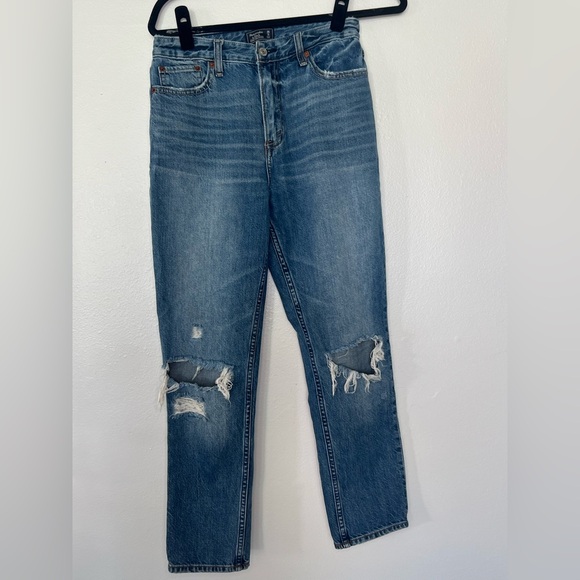 Abercrombie Annie Girlfriend Jeans - Picture 2 of 7
